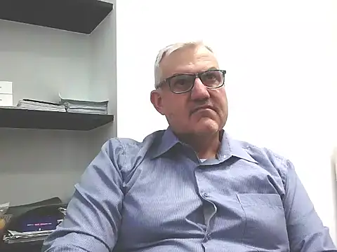 Snapshot of Diegoriv71 chatting on 10-27-25, 01:34 Diegoriv71 online show from 10-27-25, 01:34