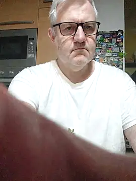 Snapshot of Diegoriv71 chatting on 02-21-26, 06:15 Diegoriv71 online show from 02-21-26, 06:15