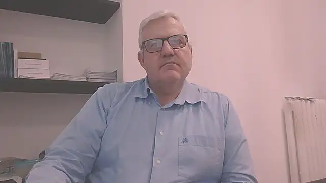 Snapshot of Diegoriv71 chatting on 02-17-26, 02:58 Diegoriv71 online show from 02-17-26, 02:58