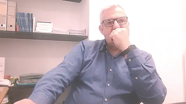 Snapshot of Diegoriv71 chatting on 02-09-26, 08:56 Diegoriv71 online show from 02-09-26, 08:56