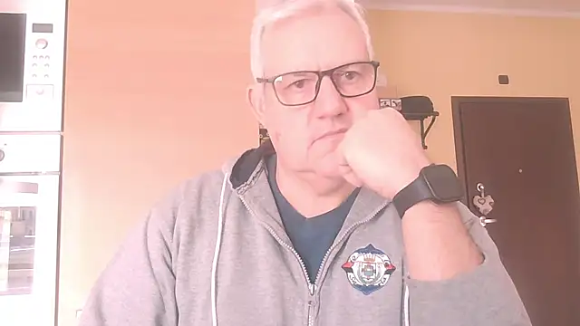 Snapshot of Diegoriv71 chatting on 02-08-26, 09:07 Diegoriv71 online show from 02-08-26, 09:07