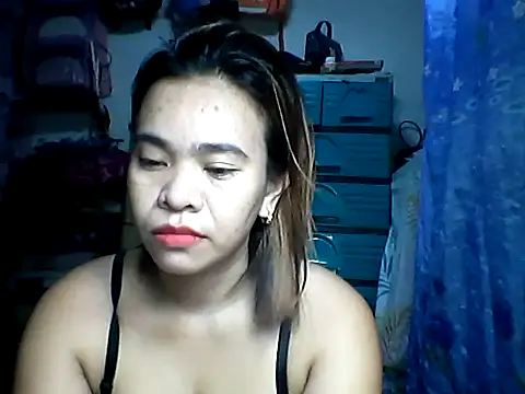 Honeyjean 30 online show from 10-29-25, 04:22