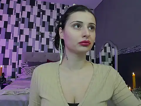 venusinylons online show from 12-21-25, 01:24