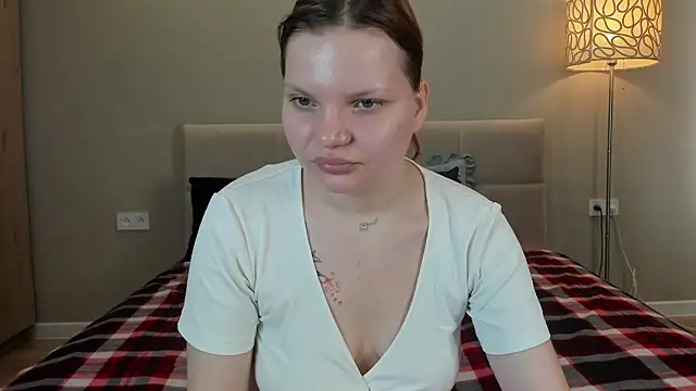 babyyullii online show from 06-04-26, 01:32
