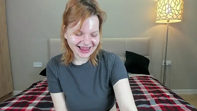 babyyullii online show from 04-23-26, 01:45