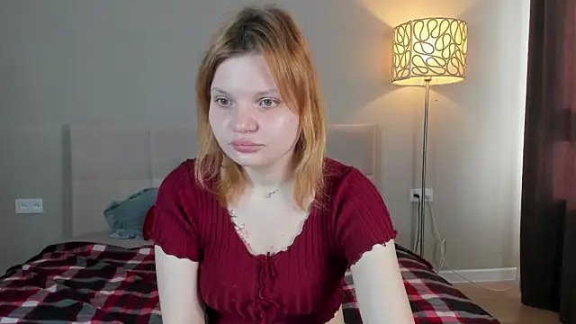 babyyullii online show from 05-12-26, 01:35