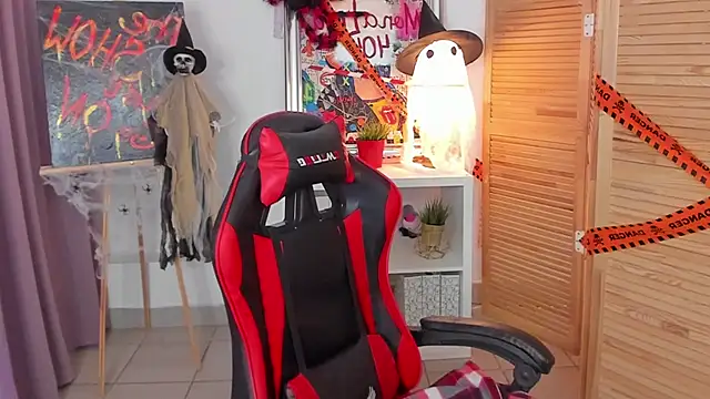 babyyullii online show from 10-29-25, 08:46