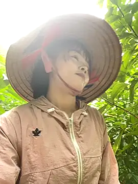 Night owl111 online show from 12-20-25, 02:25