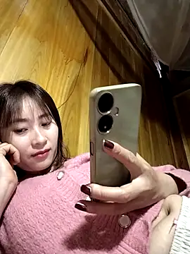 Em xinh01 online show from 02-15-26, 01:54