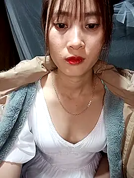 Em xinh01 online show from 03-12-26, 12:31