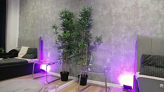 NattyMoonx online show from 12-15-25, 08:14