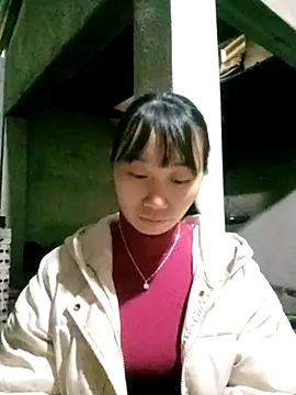 Snapshot of Linh_sexy98 chatting on 12-04-25, 08:24 Linh sexy98 online show from 12-04-25, 08:24