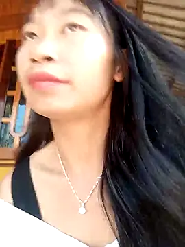 Snapshot of Linh_sexy98 chatting on 12-02-25, 04:25 Linh sexy98 online show from 12-02-25, 04:25