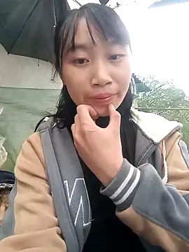 Snapshot of Linh_sexy98 chatting on 11-19-25, 09:53 Linh sexy98 online show from 11-19-25, 09:53