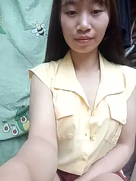 Snapshot of Linh_sexy98 chatting on 05-15-26, 11:14 Linh sexy98 online show from 05-15-26, 11:14