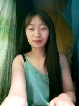 Snapshot of Linh_sexy98 chatting on 04-21-26, 10:38 Linh sexy98 online show from 04-21-26, 10:38