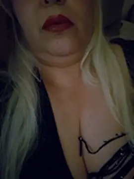 dianna lasouce online show from 03-17-26, 02:58