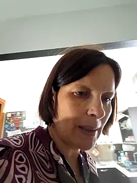 Piediniecollant online show from 06-18-26, 11:15