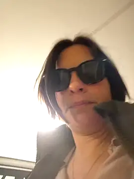 Piediniecollant online show from 04-20-26, 10:07