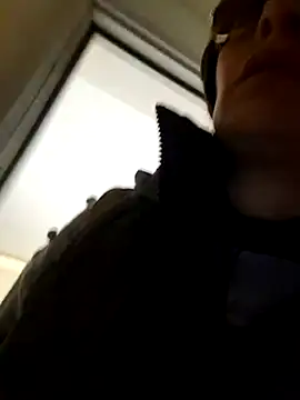 Piediniecollant online show from 03-03-26, 11:06