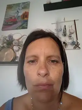 Piediniecollant online show from 07-02-26, 07:58