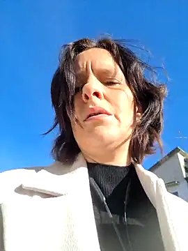 Piediniecollant online show from 02-21-26, 08:27