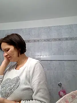 Piediniecollant online show from 04-01-26, 04:36