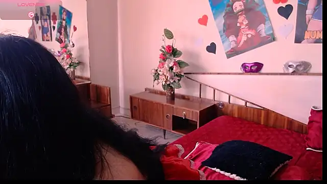 EmmilyConnor online show from 10-28-25, 03:00