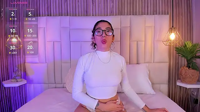Snapshot of VenuzSofia chatting on 06-24-26, 10:51 VenuzSofia online show from 06-24-26, 10:51
