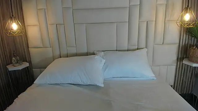 Snapshot of VenuzSofia chatting on 02-03-26, 11:21 VenuzSofia online show from 02-03-26, 11:21