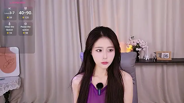 Snapshot of JoJo-ovo chatting on 11-27-25, 09:10 JoJo-ovo online show from 11-27-25, 09:10