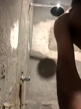 Snapshot of Ralf2011 chatting on 12-16-25, 11:25 Ralf2011 online show from 12-16-25, 11:25