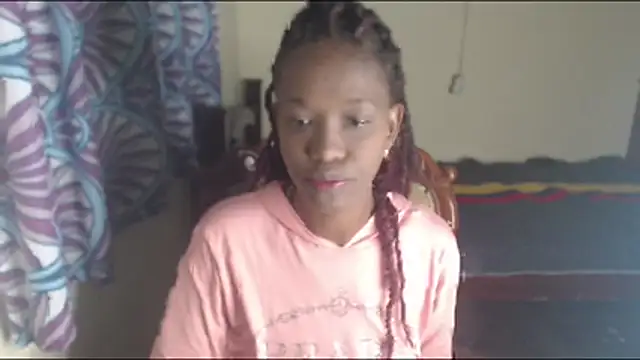 Snapshot of LilithMiller_ chatting on 06-15-26, 08:41 LilithMiller online show from 06-15-26, 08:41