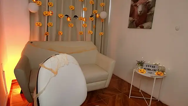 elli snow1 online show from 10-29-25, 12:37