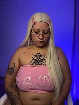 pinkbaddie777 online show from 05-10-26, 03:21