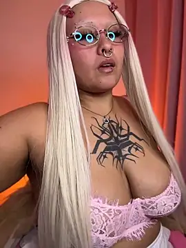 pinkbaddie777 online show from 04-11-26, 03:25