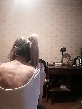 Snapshot of Georgette466 chatting on 03-10-26, 03:27 Georgette466 online show from 03-10-26, 03:27