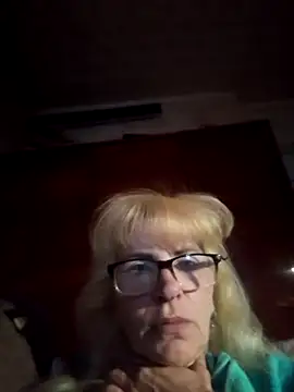 Snapshot of Georgette466 chatting on 04-12-26, 03:32 Georgette466 online show from 04-12-26, 03:32