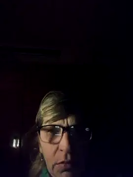 Snapshot of Georgette466 chatting on 02-11-26, 04:40 Georgette466 online show from 02-11-26, 04:40