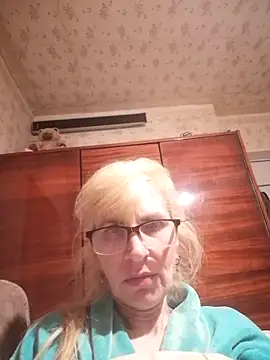 Snapshot of Georgette466 chatting on 04-08-26, 06:53 Georgette466 online show from 04-08-26, 06:53