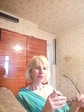 Georgette466 online show from 05-17-26, 05:40