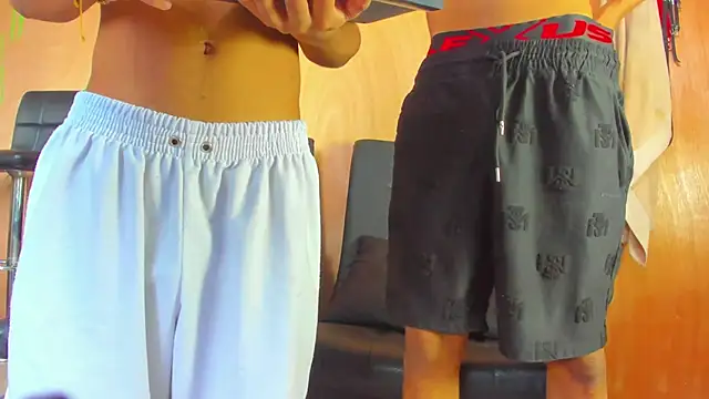 wild best online show from 11-11-25, 07:52