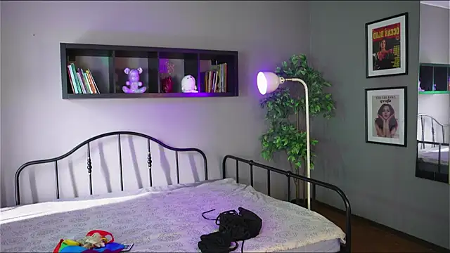 Meganpeach  online show from 11-27-25, 12:38