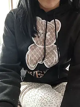 carlina28 online show from 11-19-25, 11:43