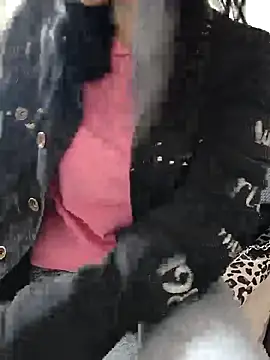 carlina28 online show from 11-20-25, 11:44