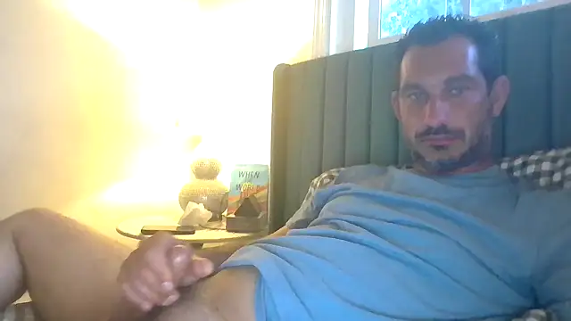 Snapshot of ckraiders84 chatting on 07-04-26, 03:35 ckraiders84 online show from 07-04-26, 03:35