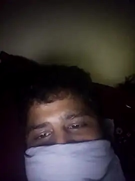 Snapshot of TN--KL chatting on 10-27-25, 07:59 TN--KL online show from 10-27-25, 07:59