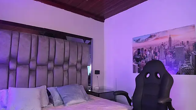  Sofiewild  online show from 03-24-26, 06:19