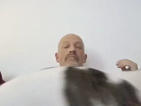 ExtraSweet online show from 10-27-25, 08:54