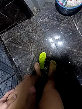 Snapshot of analice32456 chatting on 03-01-26, 02:44 analice32456 online show from 03-01-26, 02:44